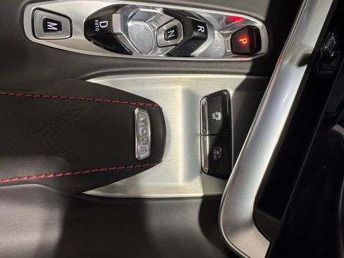 Used 2022 Chevrolet Corvette Stingray Premium Conv w/ Z51 Performance Package RWD image 26