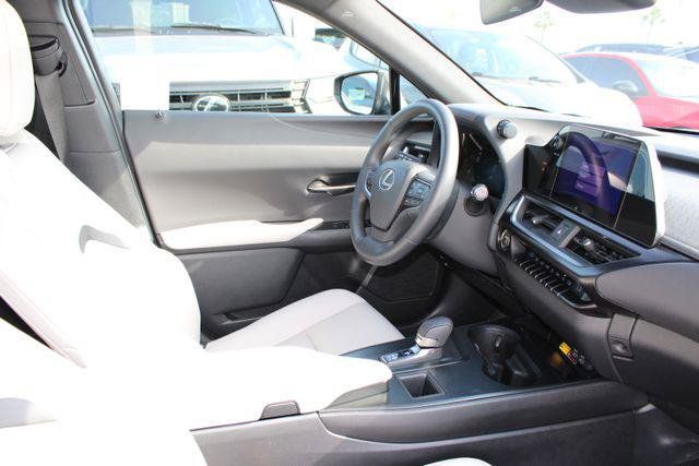 Certified 2025 Lexus UX 300h FWD image 5