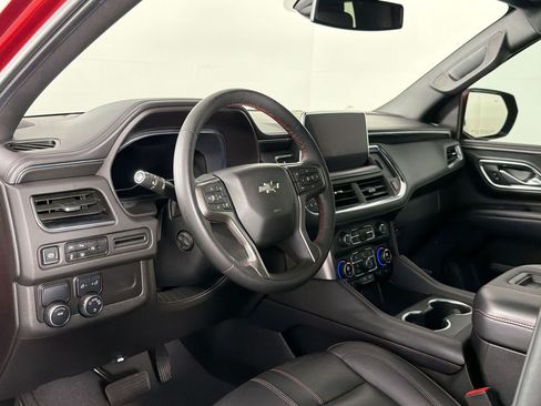 Used 2024 Chevrolet Tahoe RST w/ Luxury Package RWD image 4