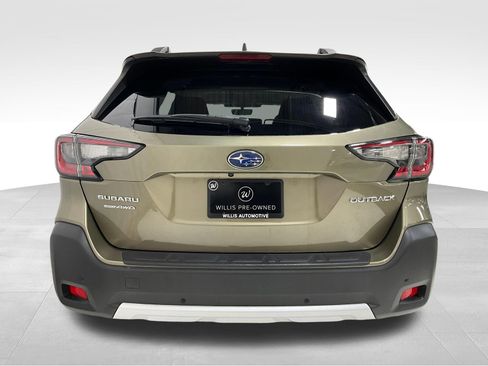 Used 2023 Subaru Outback Limited AWD/4WD image 5
