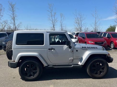 Used 2012 Jeep Wrangler Sahara w/ Dual Top Group AWD/4WD image 5