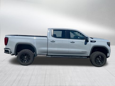 Used 2024 GMC Sierra 1500 Elevation w/ Elevation Premium Package AWD/4WD image 2