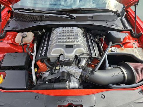 Used 2021 Dodge Charger SRT Hellcat image 18