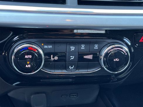 Certified 2024 Chevrolet Trax LT image 20