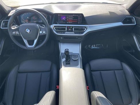 Used 2022 BMW 330i Sedan w/ Convenience Package image 7