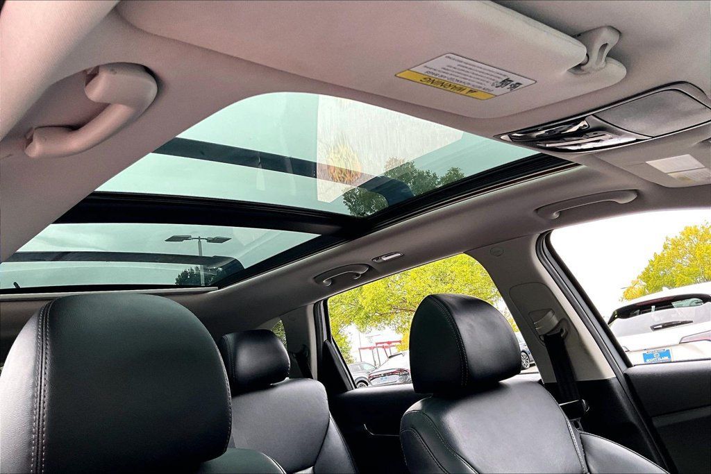 Used 2020 Kia Sorento EX FWD image 19
