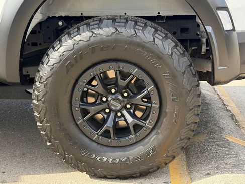 Used 2023 Ford F150 Raptor w/ Equipment Group 802A Raptor R AWD/4WD image 16