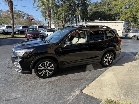 Used 2019 Subaru Forester Limited AWD/4WD image 2