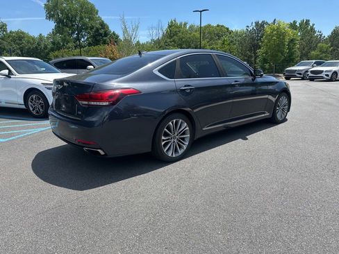 Used 2017 Genesis G80 3.8 RWD image 5