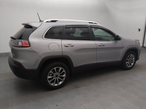 Used 2021 Jeep Cherokee Latitude Plus w/ Sun & Sound Group FWD image 10