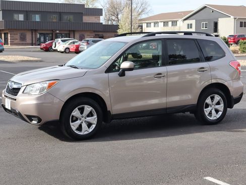 Used 2016 Subaru Forester 2.5i Premium w/ Protection Package #1 image 10