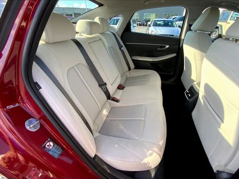 Used 2023 Hyundai Sonata SEL w/ Convenience Package image 18