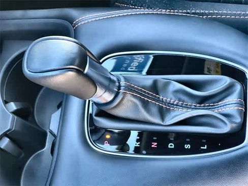 Certified 2025 Honda HR-V Sport image 16