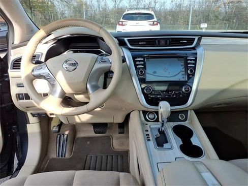 Used 2015 Nissan Murano SV w/ Premium Package image 7