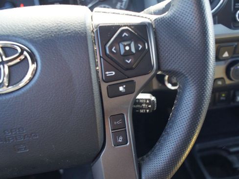 Used 2023 Toyota Tacoma TRD Pro AWD/4WD image 12