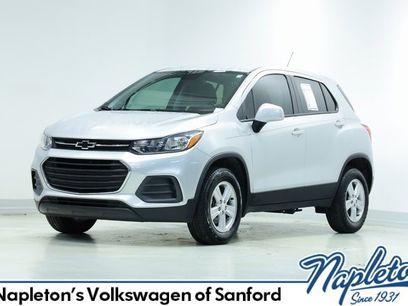 Used 2022 Chevrolet Trax LS w/ Tint and Cruise Package