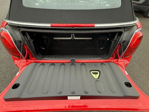 Used 2020 MINI Cooper S w/ Signature Upholstery Package image 11