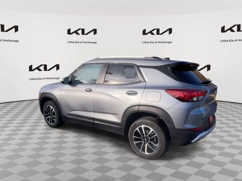 Used 2025 Chevrolet TrailBlazer LT image 6