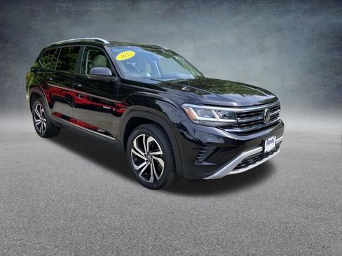 Used 2023 Volkswagen Atlas SEL AWD/4WD image 4