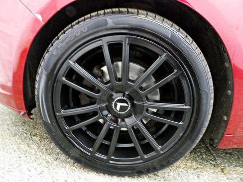 Used 2013 Ford Fusion SE FWD image 19
