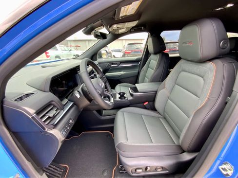 New 2026 GMC Terrain AT4 w/ Technology Package II image 23