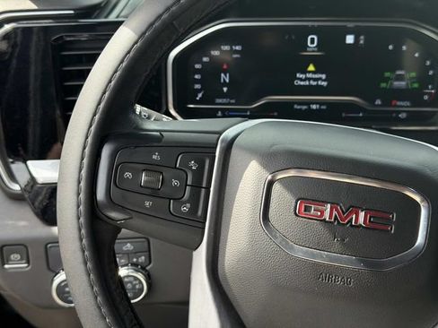 Used 2022 GMC Sierra 1500 Elevation RWD image 28