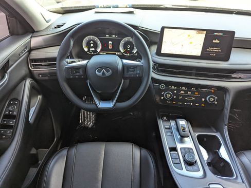 Used 2024 INFINITI QX60 Luxe w/ Vision Package image 13