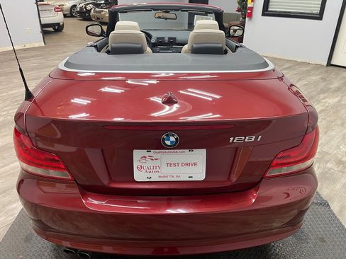 Used 2013 BMW 128i Convertible RWD image 10