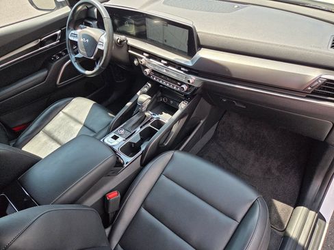 Used 2024 Kia Telluride S w/ S Sunroof Package AWD/4WD image 27