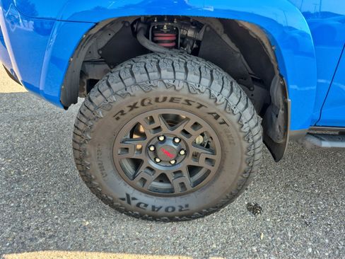 Used 2019 Toyota 4Runner TRD Pro AWD/4WD image 25