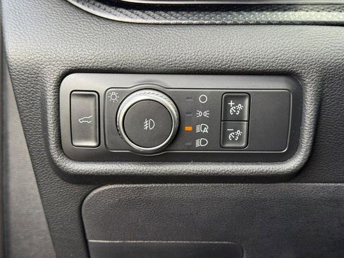 Certified 2020 Ford Explorer ST w/ ST Street Pack image 28