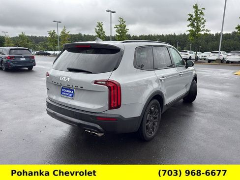 Used 2022 Kia Telluride SX w/ Nightfall Edition Package AWD/4WD image 7