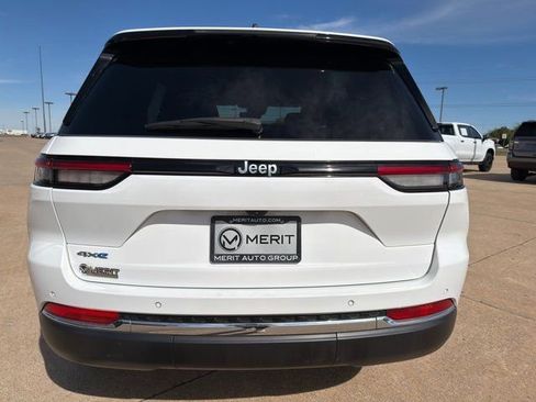 Used 2024 Jeep Grand Cherokee Limited 4xe image 15