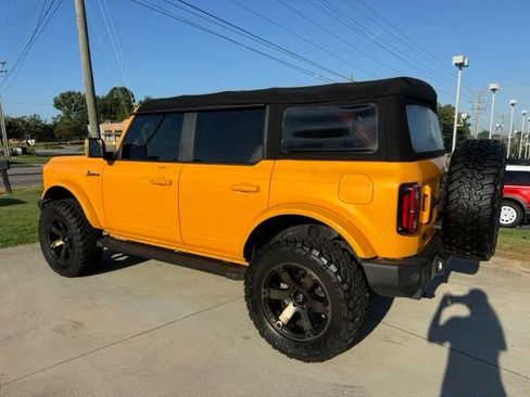 Used 2022 Ford Bronco Outer Banks AWD/4WD image 5