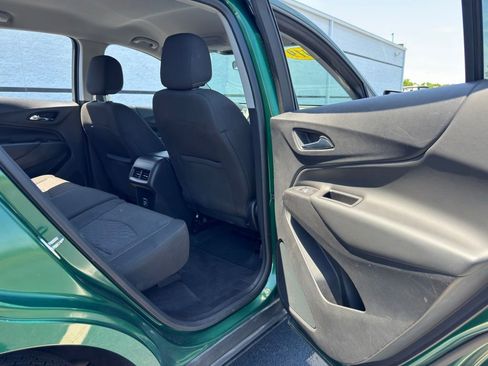 Used 2019 Chevrolet Equinox LT FWD image 29