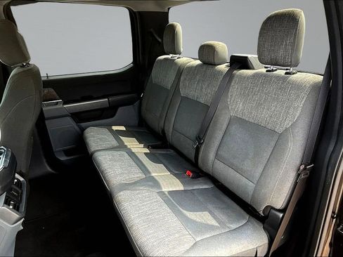 Used 2022 Ford F150 XLT w/ Equipment Group 302A High RWD image 23