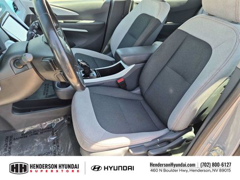 Used 2020 Chevrolet Bolt LT FWD image 16