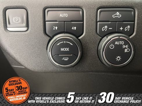 Certified 2022 Chevrolet Silverado 1500 LT image 25