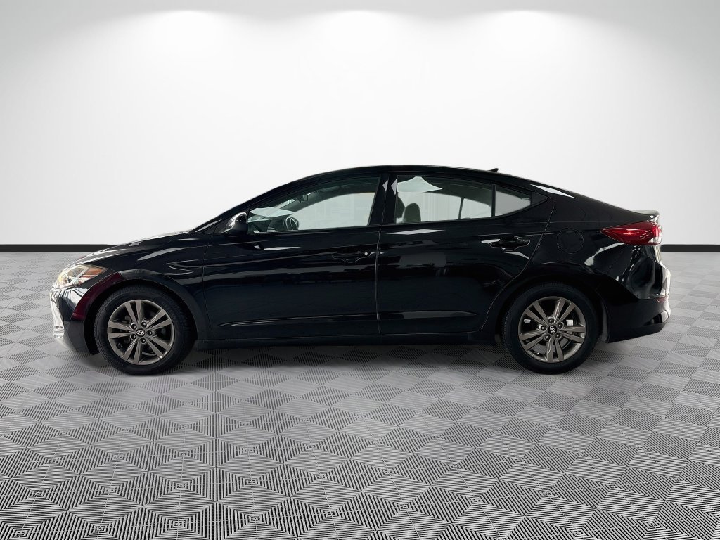 Used 2017 Hyundai Elantra SE FWD image 6