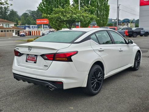 New 2026 Nissan Altima 2.5 SV w/ SV Special Edition Package AWD/4WD image 5