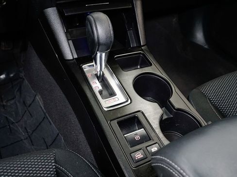 Used 2017 Subaru Outback 2.5i image 18