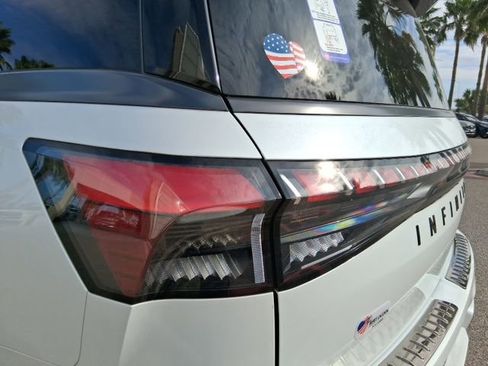 New 2026 INFINITI QX80 SPORT image 9