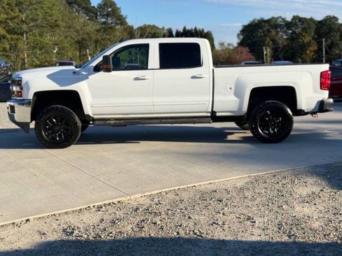 Used 2016 Chevrolet Silverado 2500 LT RWD image 4