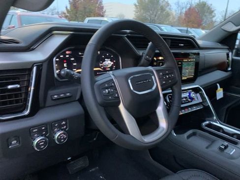 New 2026 GMC Sierra 2500 Denali w/ Denali Reserve Package image 14