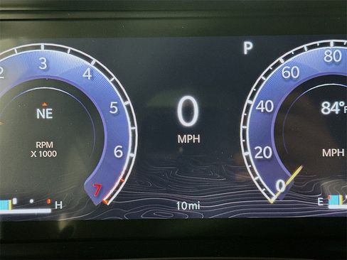 New 2025 Jeep Grand Cherokee Altitude image 11