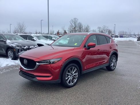 Used 2019 MAZDA CX-5 Signature image 1
