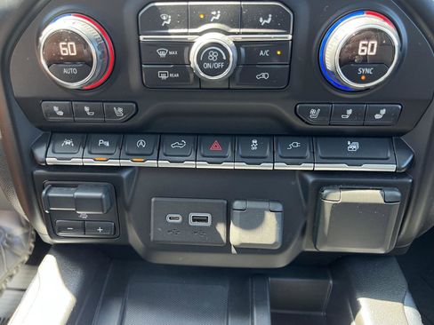 Used 2019 Chevrolet Silverado 1500 High Country w/ Trailer Camera Package AWD/4WD image 42