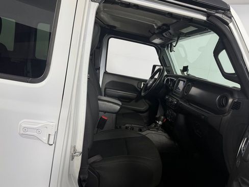 Certified 2022 Jeep Wrangler Unlimited Sport AWD/4WD image 31