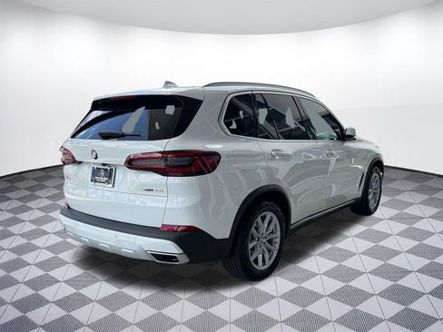 Used 2022 BMW X5 xDrive40i AWD/4WD image 9