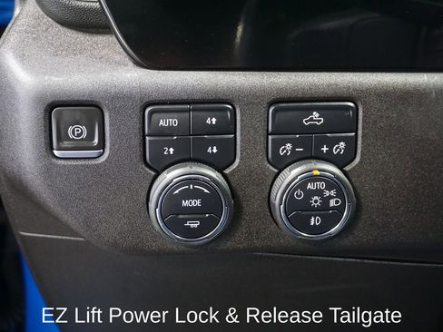 Used 2022 Chevrolet Silverado 1500 RST image 24